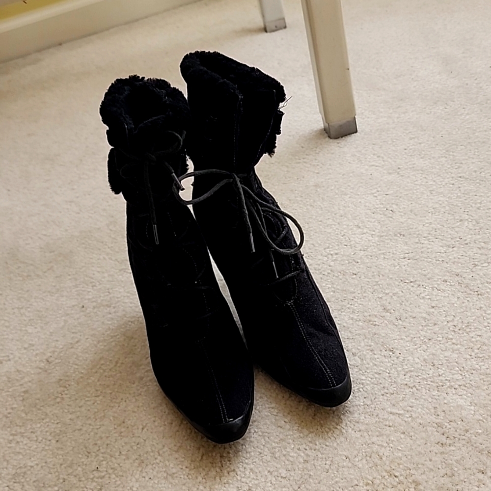 AK Anne Klein Black suede faux fur booties